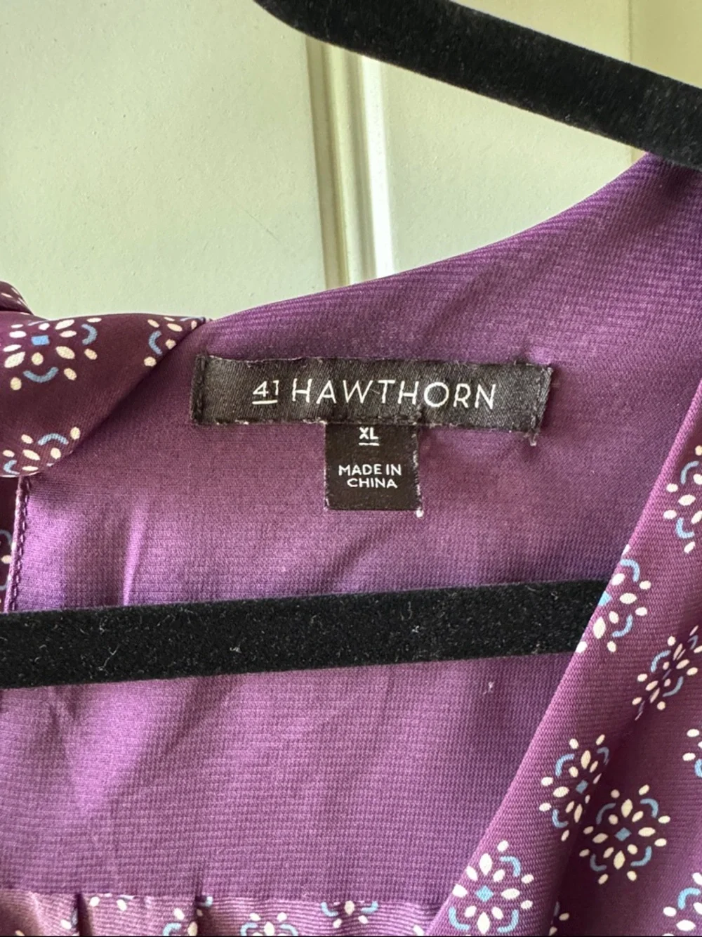 41 Hawthorn Purple Printed Blouse with White Motif - Picture 2 of 6